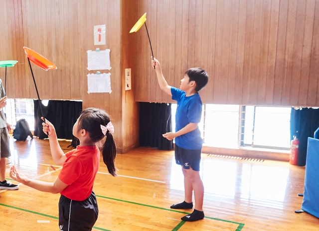 アクロスお正月企画　お正月遊びと縁起物展