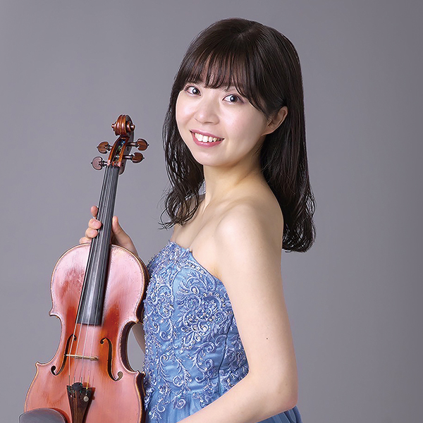 小野山莉々香(ヴァイオリン)