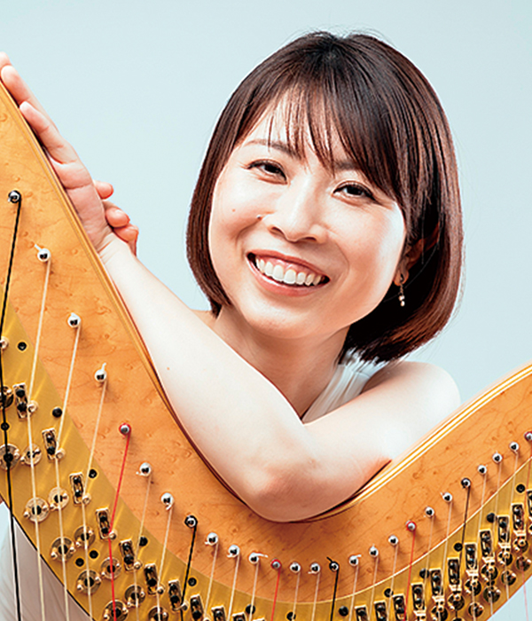 高野麗音(ハープ)