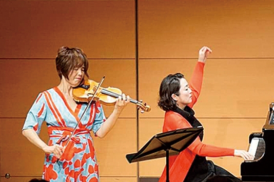 アクロス・ランチタイムコンサートvol.119米沢美佳&奈良希愛デュオ・リサイタル